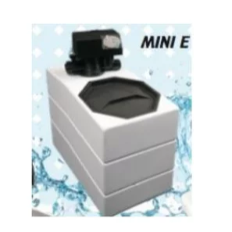 MINI E Poluatomatski omekšivač vode sa ručnom kontrolom